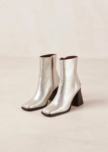 Alohas - South Shimmer Ankle Boots - Silver