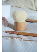 Load image into Gallery viewer, Bachca - Kabuki Brush