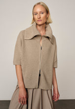 Load image into Gallery viewer, Herskind - Adanne Gilet - Beige