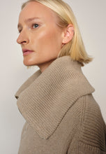 Load image into Gallery viewer, Herskind - Adanne Gilet - Beige