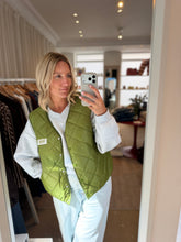 Load image into Gallery viewer, American Vintage - Tavabay Vest - Groen