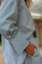 Load image into Gallery viewer, Sil - Bailey Blouse - Groen Streep