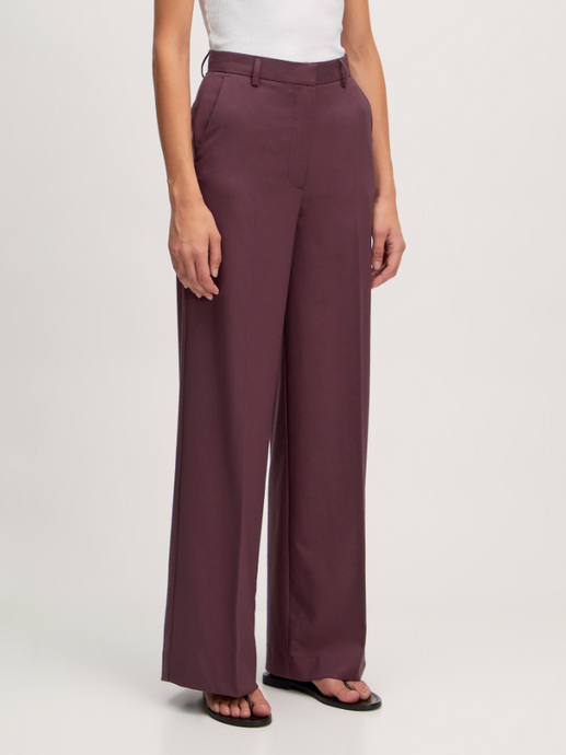 Edited - Teyana Broek - Plum