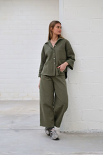 Load image into Gallery viewer, Sil - Baila Blouse - Kaki