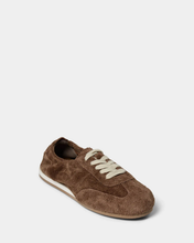 Load image into Gallery viewer, Sofie Schnoor - Ivy Sneaker - Bruin Suede