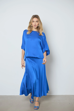 Load image into Gallery viewer, Love at Me - Charlotte Rok - Royal
