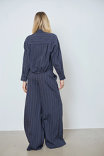 Load image into Gallery viewer, Love at Me - Jenny Broek - Donkerblauw
