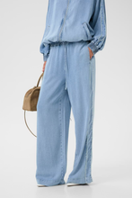Load image into Gallery viewer, Gestuz - Sea Broek - Licht Jeans