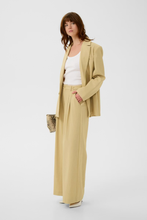 Load image into Gallery viewer, Gestuz - Stacy Blazer - Zacht Geel