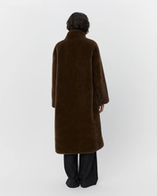 Load image into Gallery viewer, Sofie Schnoor - Mona Mantel - Bruin