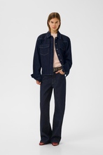 Load image into Gallery viewer, Gestuz - Summer Shirt - Unwashed Jeans