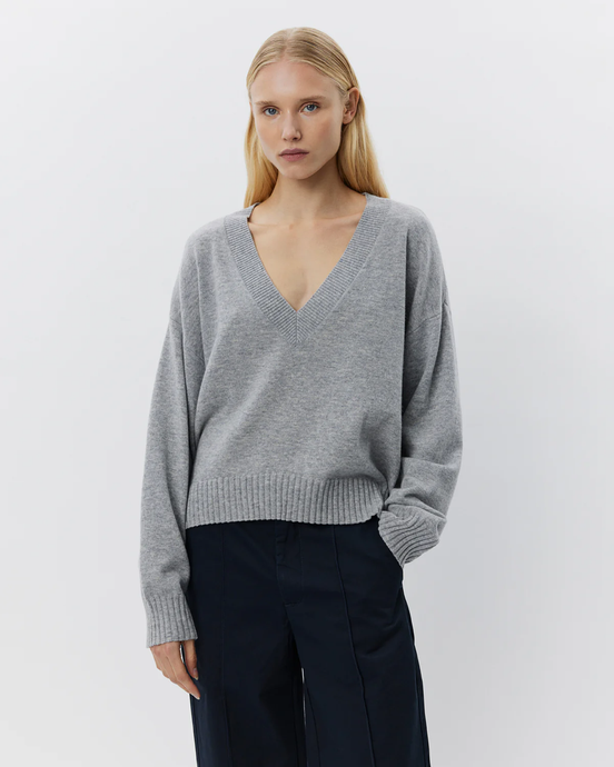 Sofie Schnoor - Eden V-neck - Grijs