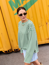 Load image into Gallery viewer, Les Soeurs - Grace T-shirt - Groen