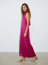 Load image into Gallery viewer, Love at Me - Victoria Kleed - Fuchia