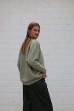 Load image into Gallery viewer, Sil - Kamilla Pull - Groen