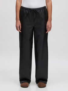 Edited - Jannah Broek - Zwart