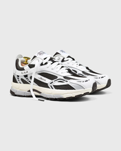 Load image into Gallery viewer, Mercer - Re-Run White Silver - Brown