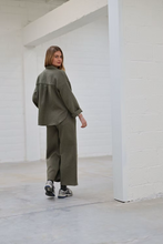 Load image into Gallery viewer, Sil - Penny Broek - Kaki