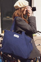 Load image into Gallery viewer, Rive Droite Paris - Célestins - Bleu Nuit