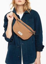 Load image into Gallery viewer, Rive Droite Paris - Custine Waist Bag - Camel